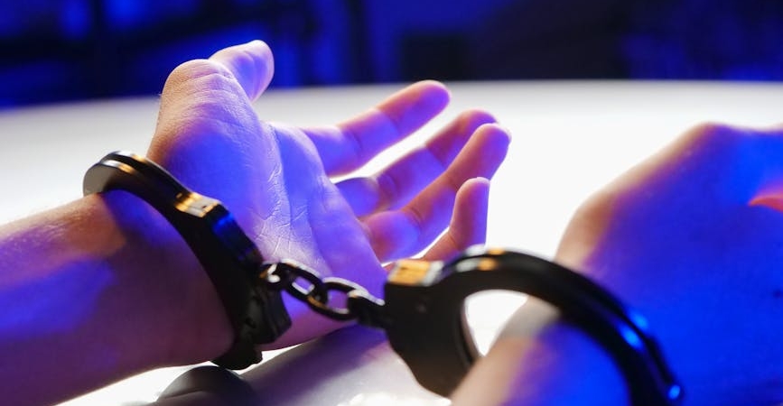 Hoteldeki-Esrarengiz-Olum-Cozuldu-Eski-Sofor-Tutuklandi-featured